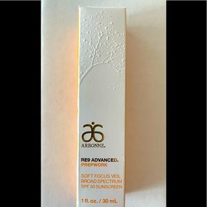 Arbonne RE9 Prep-work Soft Focus Veil Broad Spectrum SPF 30 NIB-Never been used